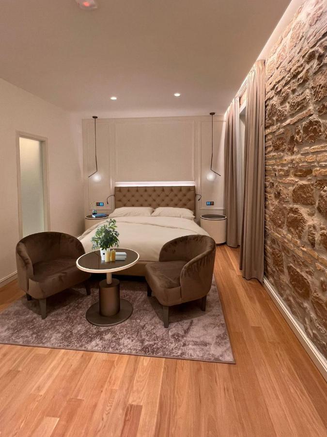 Martina Suites Рим Екстериор снимка
