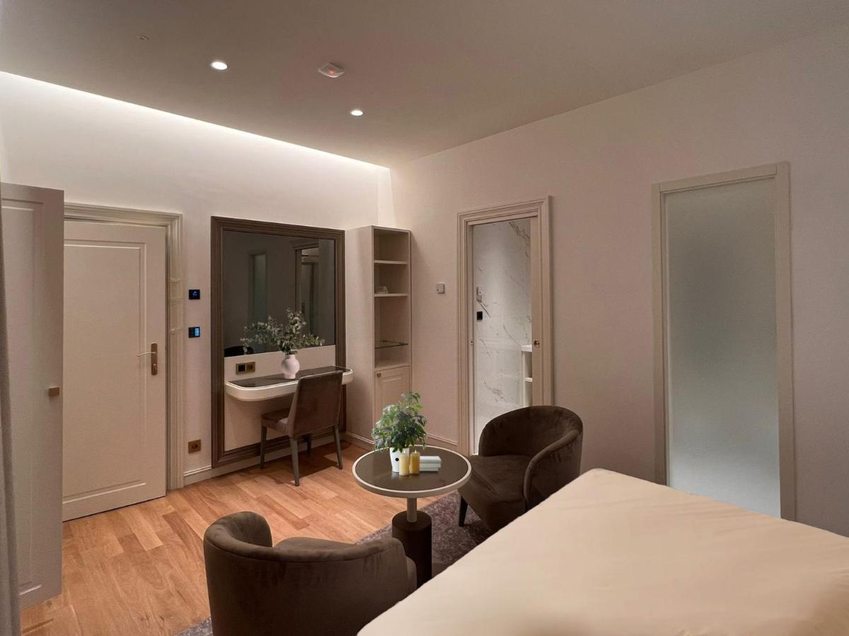 Martina Suites Рим Екстериор снимка
