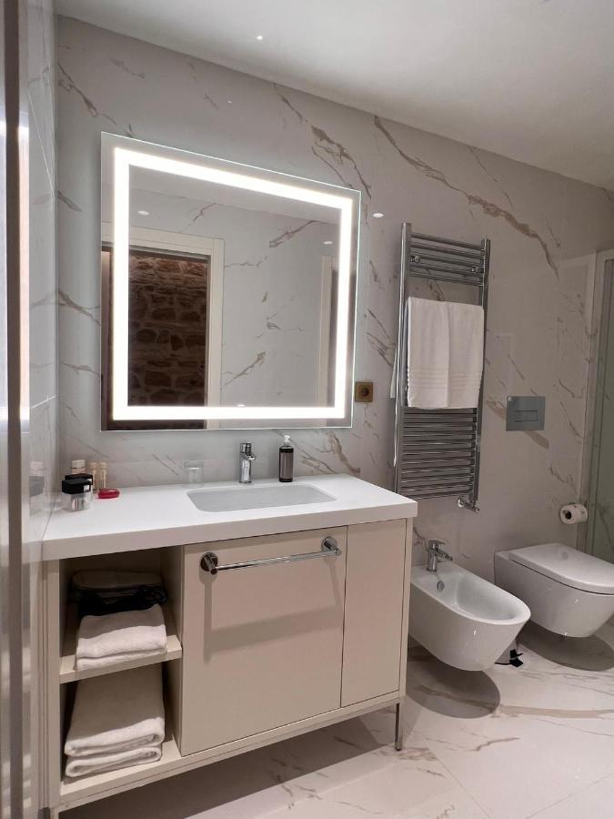 Martina Suites Рим Екстериор снимка